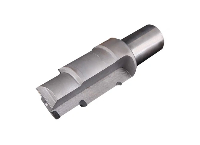 Wie wirkt sich die Beschichtung dicke von PCD-Werkzeugen auf die Lebensdauer des Werkzeugs aus?